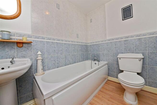 HOUSE BATHROOM