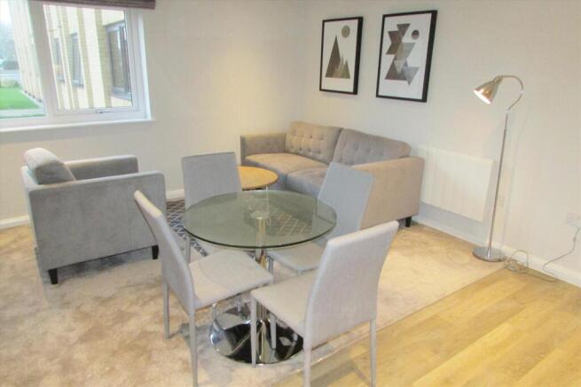 Lounge Dining