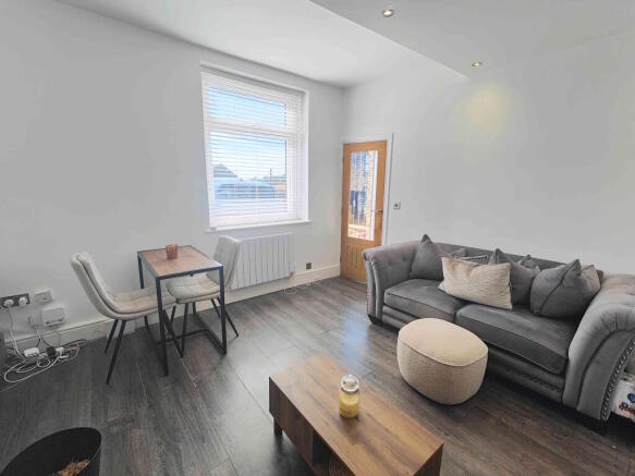 2 bed Terraced for sale Image 5