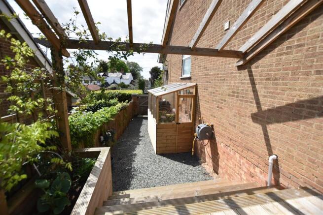 SIDE OF GARDEN