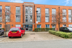 19, Ashcombe House, Meridian Way, Southampton SO14 0AF