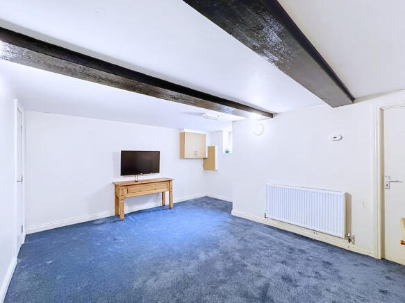 6 bed Terraced for sale Image 5