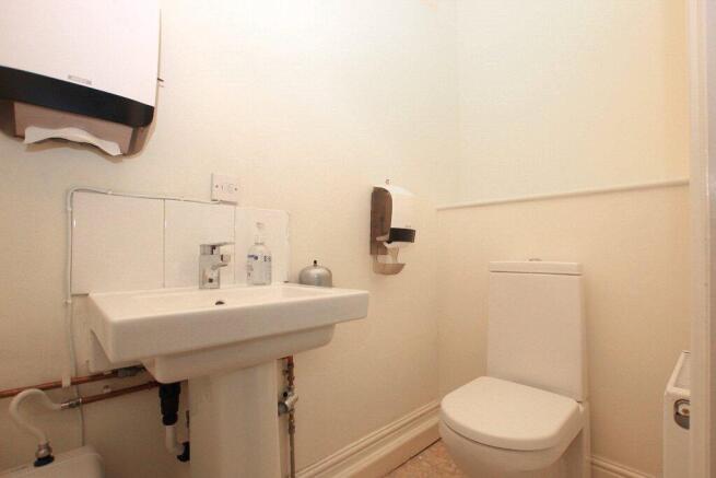 3 bed Terraced for sale Image 5