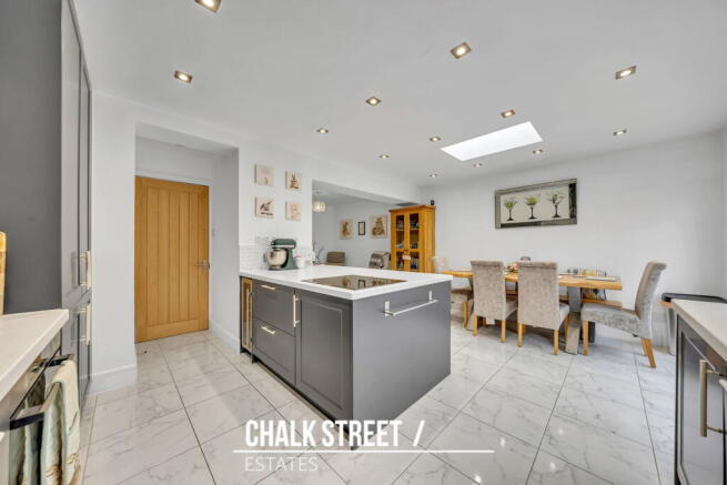 Fairlop Close, Hornchurch, RM12 photo 4