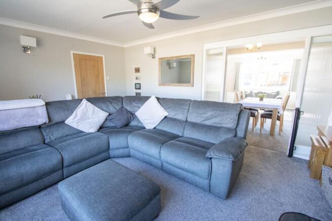 3 bed Detached for sale Image 7
