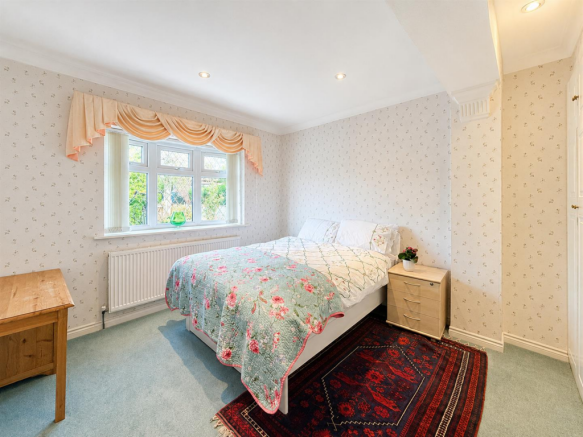 3 bed Detached Bungalow for sale Image 10