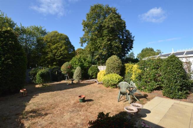 16 Crane Park road garden a.JPG