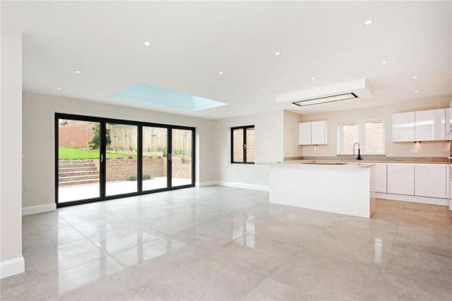 Kitchen/Dining Rm