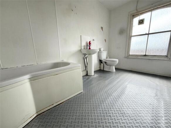 3 bed Maisonette for sale Image 6