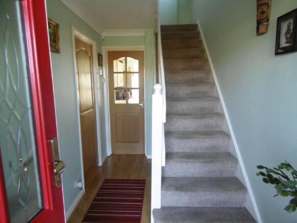 ENTRANCE HALL.JPG