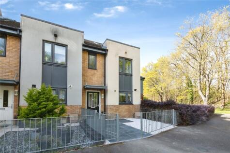 Spindle Close, Basingstoke, Hampshire, RG21