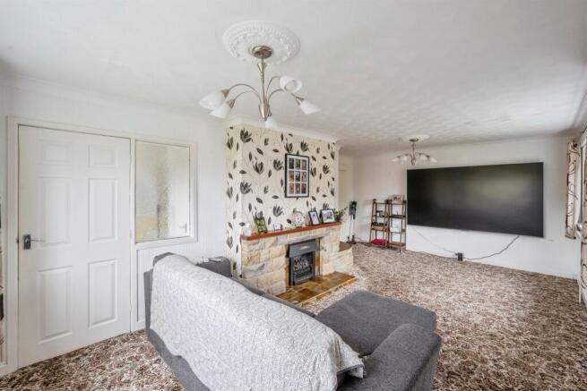 3 bed Detached Bungalow for sale Image 6