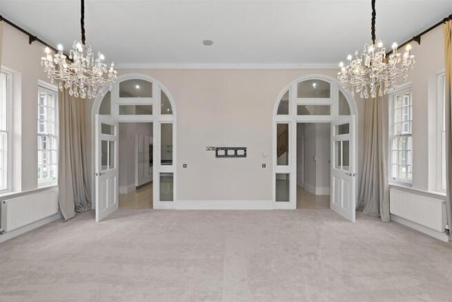 3 bed House for sale Image 12