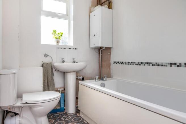 Ground Floor Bathroom: