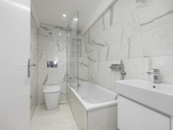 Main Bathroom