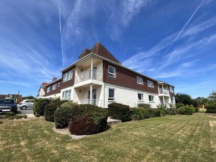 St. Annes Court, Llanrhos