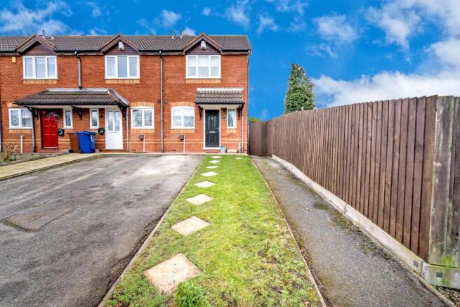 Heligan Place, Langholm Drive, Heath Hayes, Cannoc