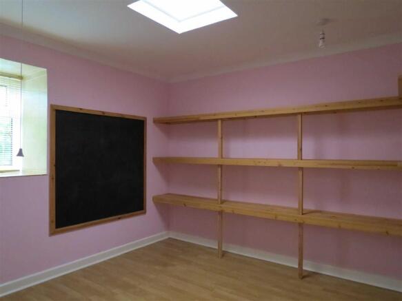 Bedroom: