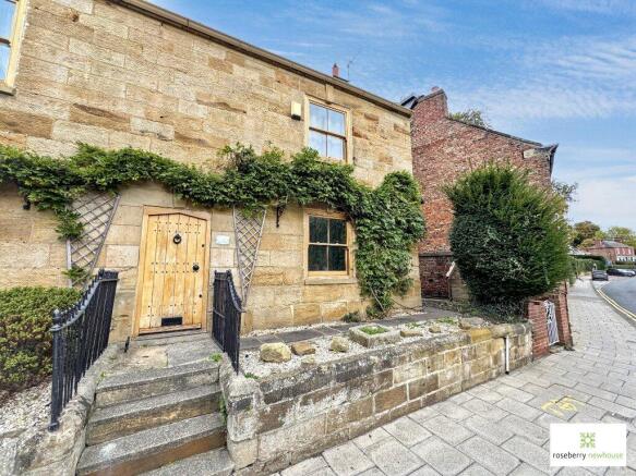 3-bed semi-detached on High Street, Great Ayton, Middlesbrough, North Yorkshire, £300,000