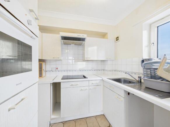 1 bed Apartment for sale Image 6