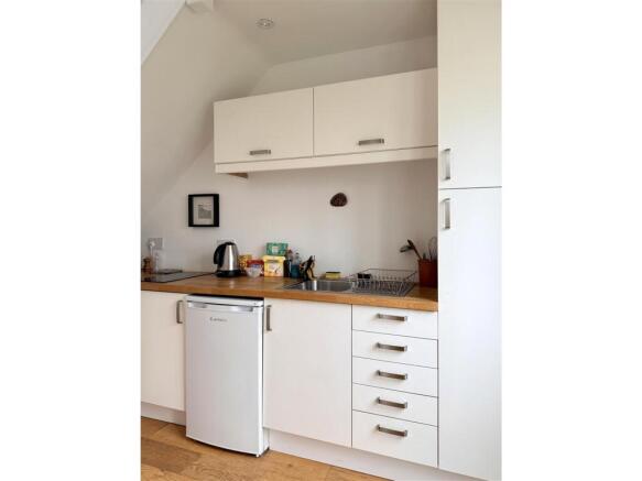 Coach House - Lobby/Kitchen