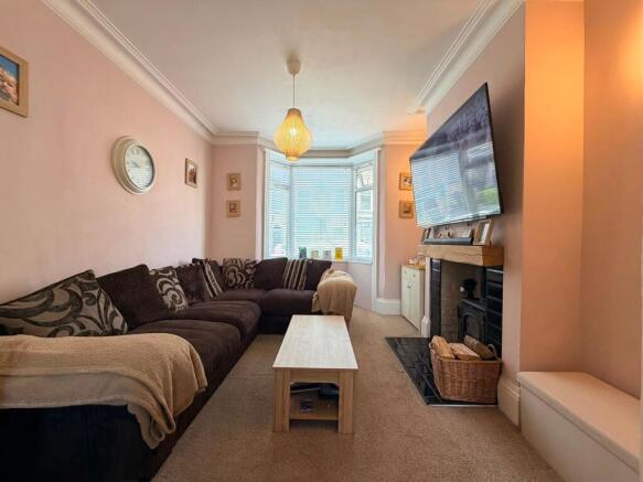 4 bed Terraced for sale Image 3