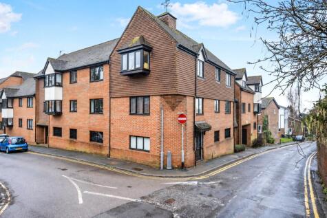 Warren Road, Guildford, Surrey, GU1