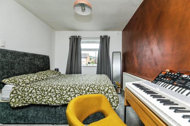 pbox-bedroom-342154.jpg