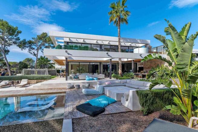 02-santa ponsa-Beeindruckende Luxusvilla-kaufen-lounge