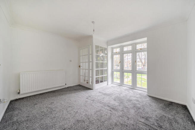 1425688-8-69b83f7...