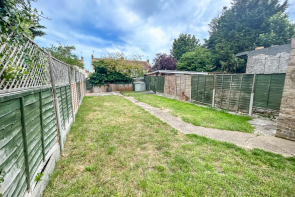62, Norwich Avenue, Southend-on-sea SS2 4DG