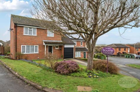 Wincanton Close, Alton, Hampshire, GU34