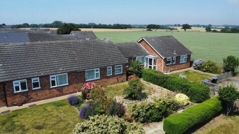Upperfield Drive, Old Felixstowe, IP11