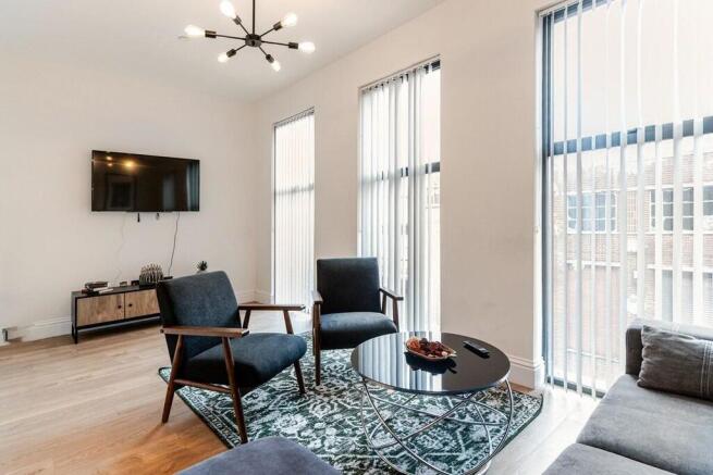 IMG_16251_43_orig...