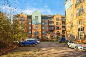 Flat 17, Piazza House, Cannons Wharf, Tonbridge TN9 1FH