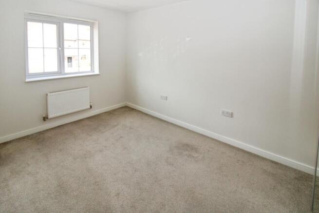 3 bed Semi-Detached for sale Image 9