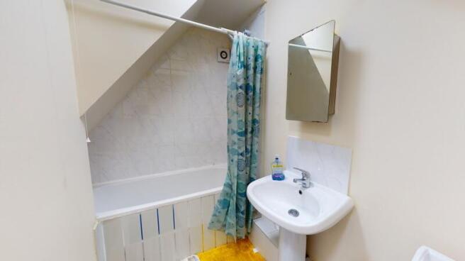 5 bed Terraced to rent Image 5