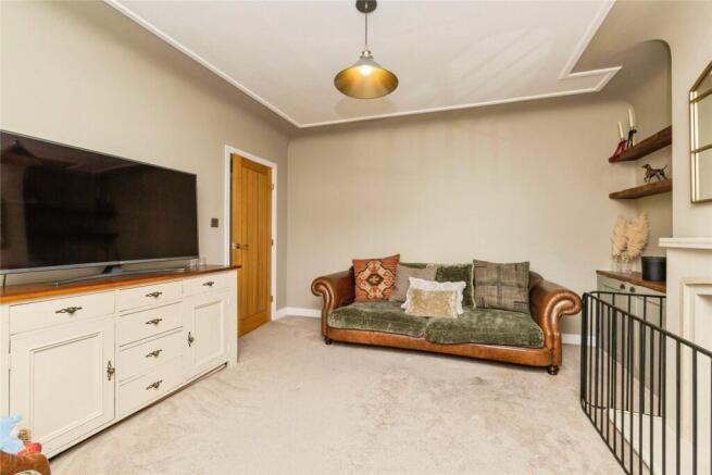 3 bed Semi-Detached for sale Image 12