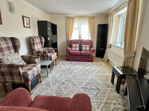 Raymar Flats, Ilminster, Somerset, TA19 photo 4
