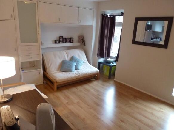 Photo 6