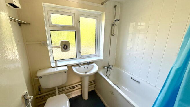 31 Townstal Crescent photo 4