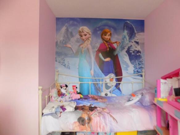 Another aspect of bedroom 2