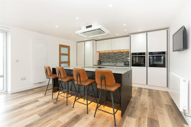 Picture No. 08