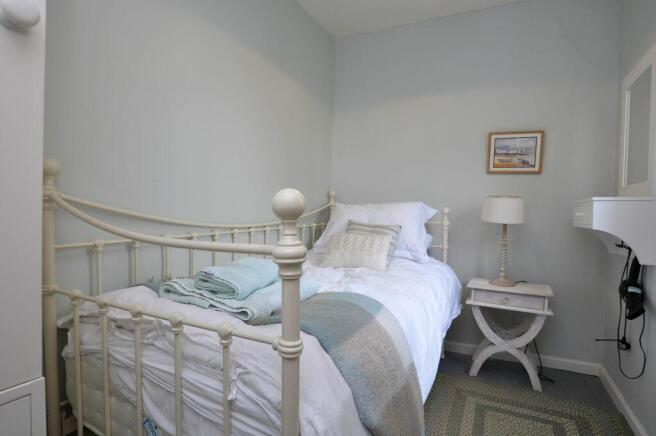 3 bed Cottage for sale Image 10