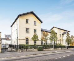 Flat 2, 196 200 Eldon Lodge, Kings Road, Reading RG1 4NH