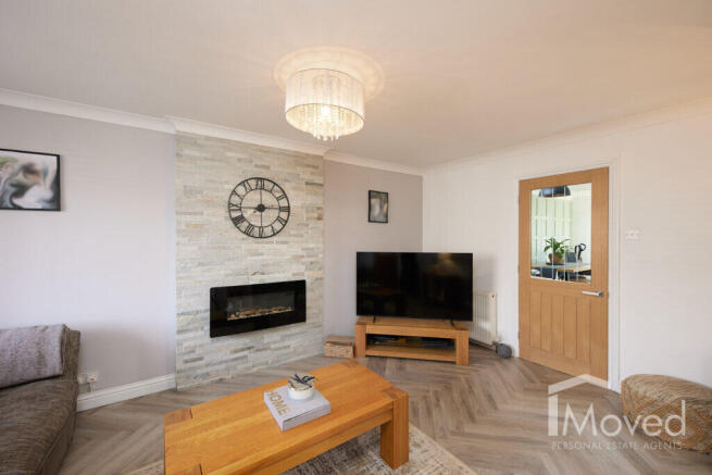 3 bed Detached for sale Image 9