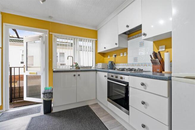 10 Avon View (19 of 23).jpg