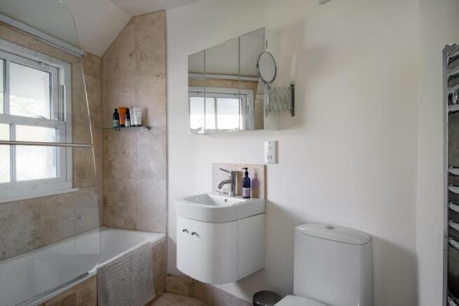 Bathroom.jpg