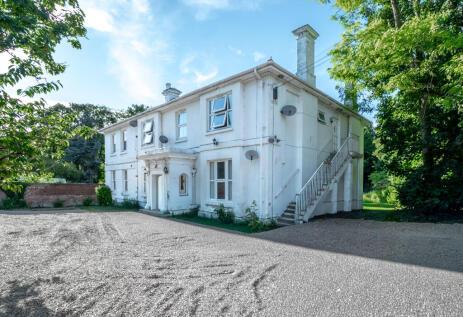BEAUTIFUL APARTMENT: Bishopstoke Road, Bishopstoke, SO50