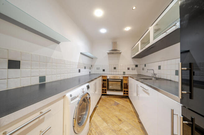 1295732-7-6824b50...